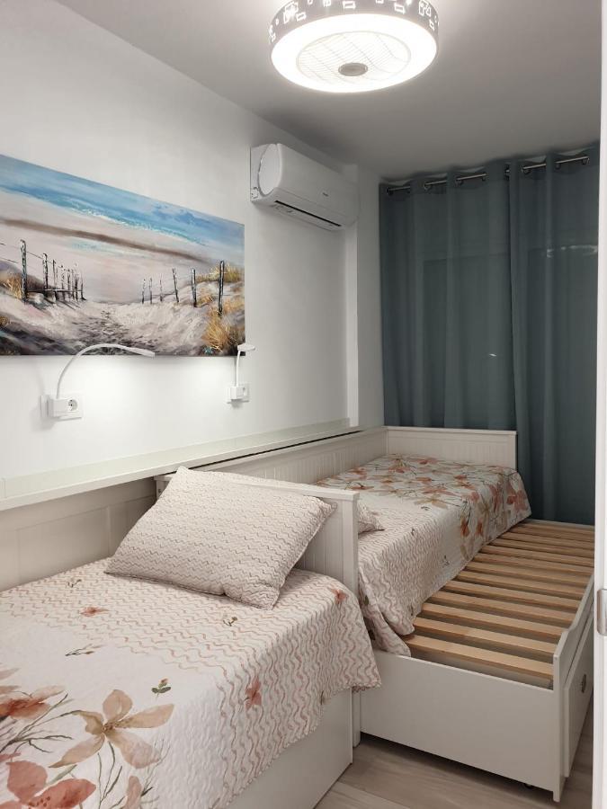 Vistas Al Mar Desde La Playa De El Rihuete En Puerto De Mazarron Apartment Ngoại thất bức ảnh